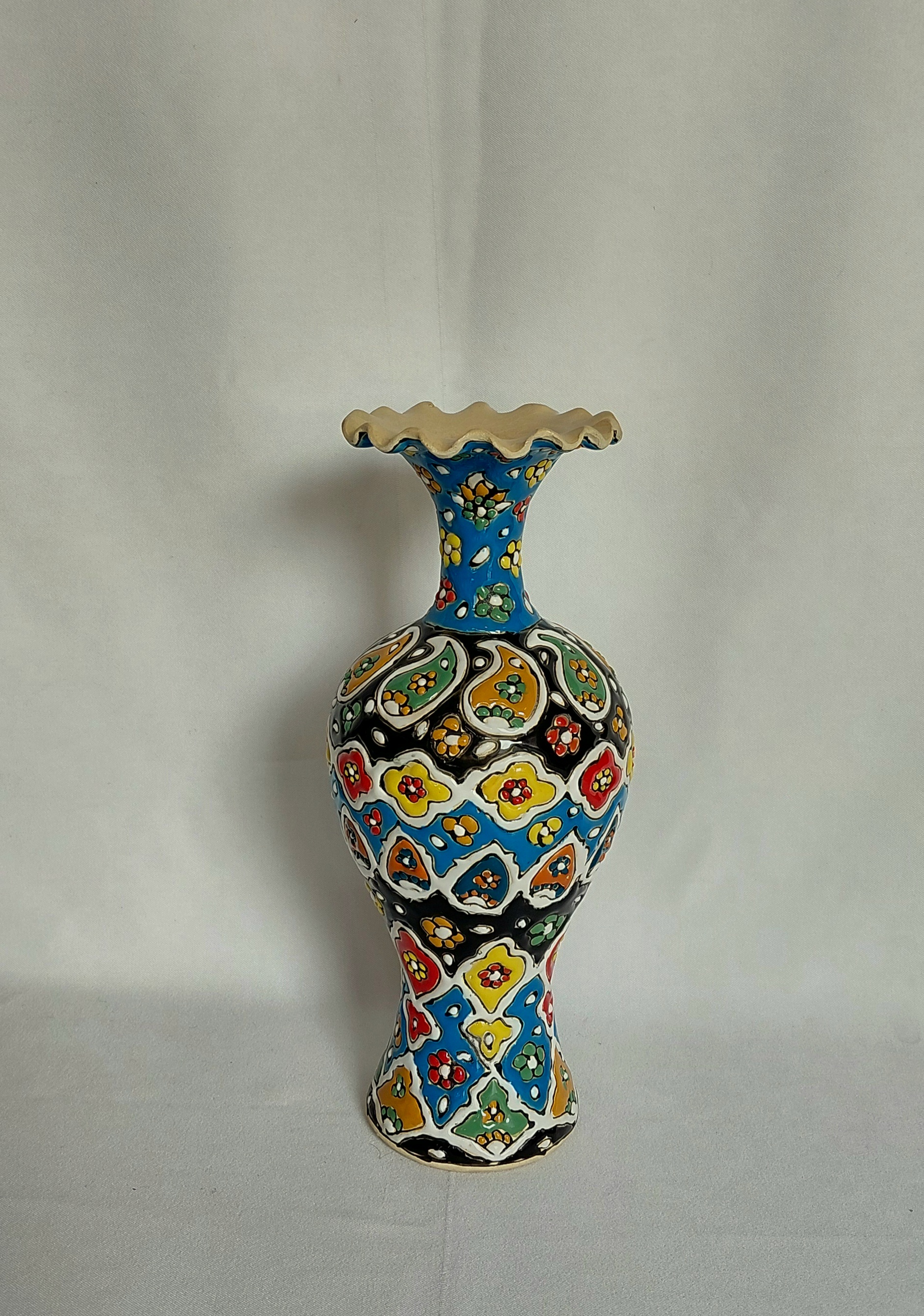 گلدان شاهرضایی میناکاری