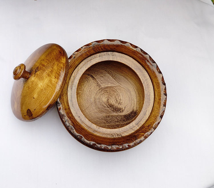 قندان چوبی