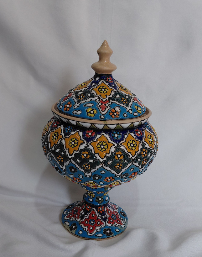 شکلات و آجیل خوری میناکاری