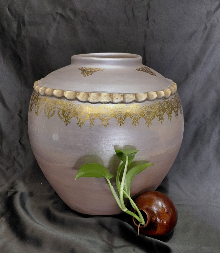 گلدان سفالی تزئینی