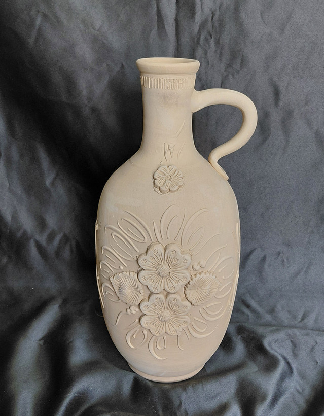 کوزه و پارچ سفالی طرح دار