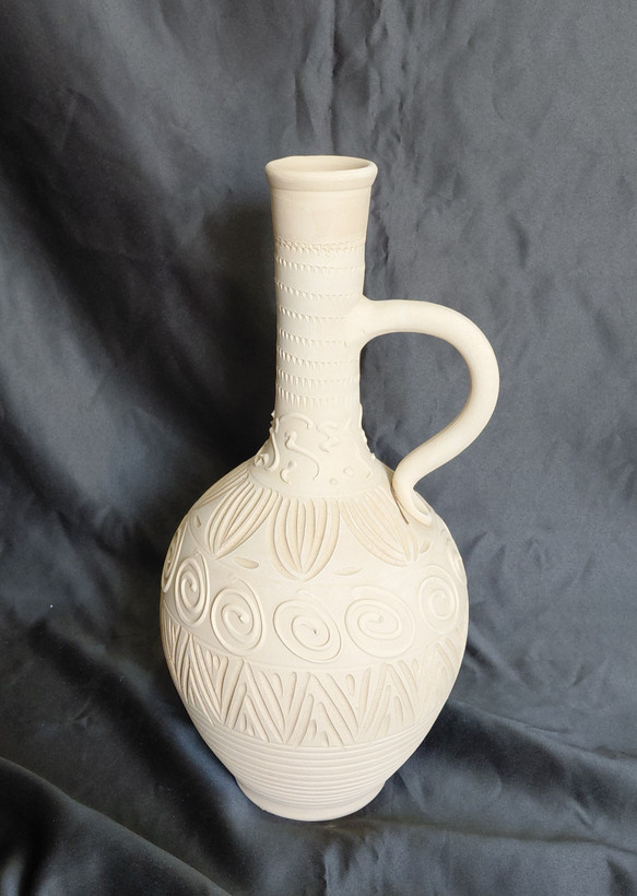 کوزه و پارچ سفالی طرح دار